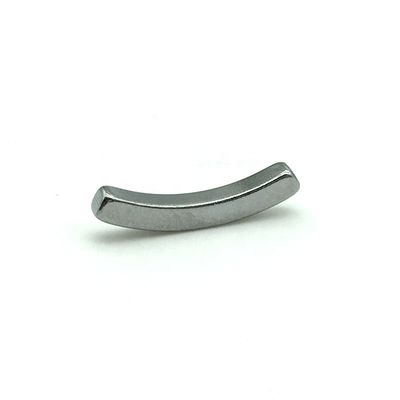 Специализированный R18.25xr15.75x2.5mm N52 Arc Neodymium Magnet для медицинских инструментов