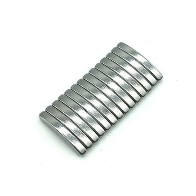 Специализированный R18.25xr15.75x2.5mm N52 Arc Neodymium Magnet для медицинских инструментов
